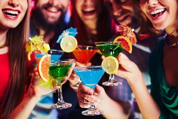 🍹🇹 🇪 🇰 🇮 🇱 🇦 🍸