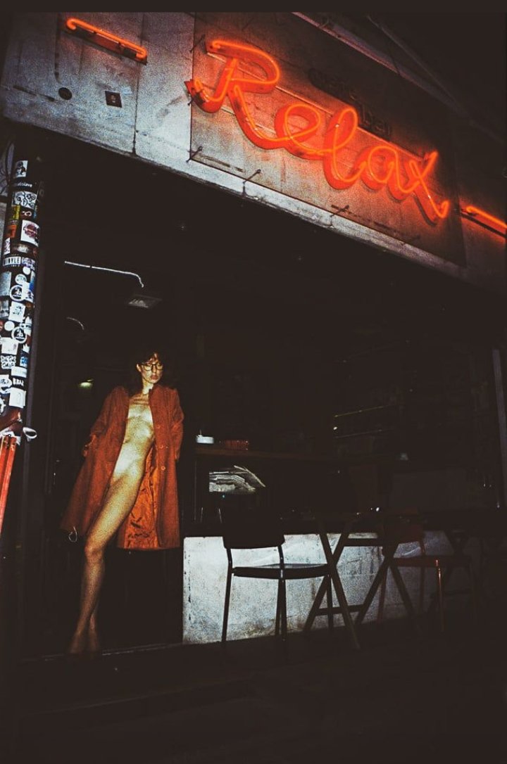 ℂℝ𝔸ℤ𝕐 ℝ𝔼𝕃𝔸𝕏𝕀ℕ𝔾